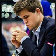 Salut à vous ! Je m'appelle Lilian, j'ai bientôt 18 ans, 1800 elo, je suis passionné des échecs depuis vraiment longtemps